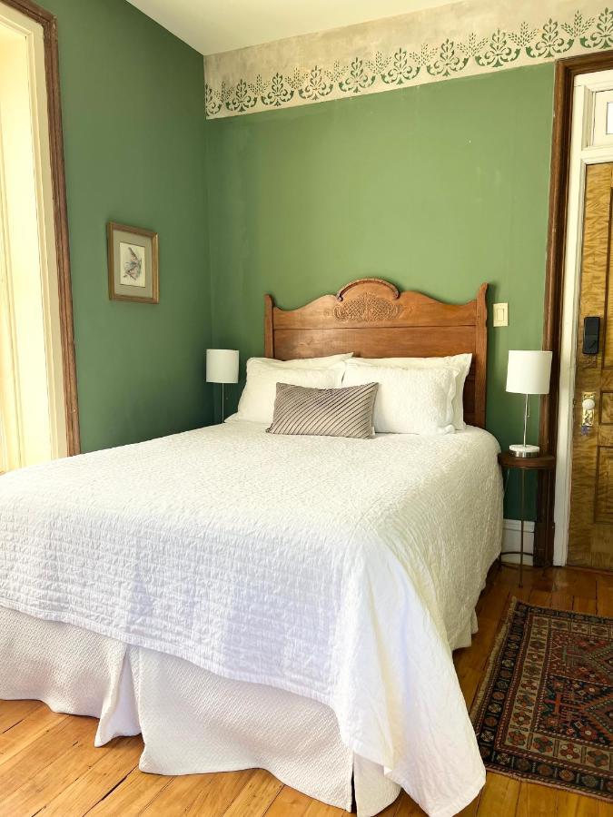 The Woodbridge House Hotel Kingsville Kültér fotó
